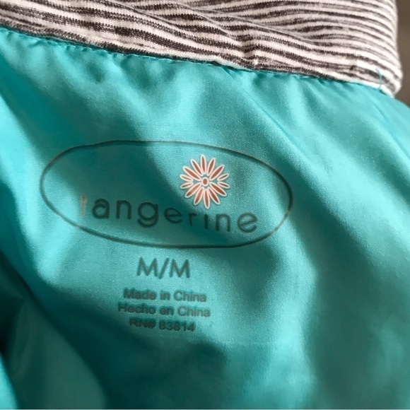 𝅺lightweight puffer vest. Tangerine brand. Women’s size medium. Teal. - Picture 4 of 5